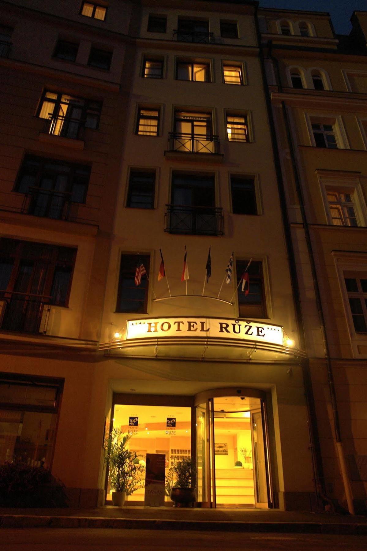 Hotel Ruze Karlovy Vary Luaran gambar