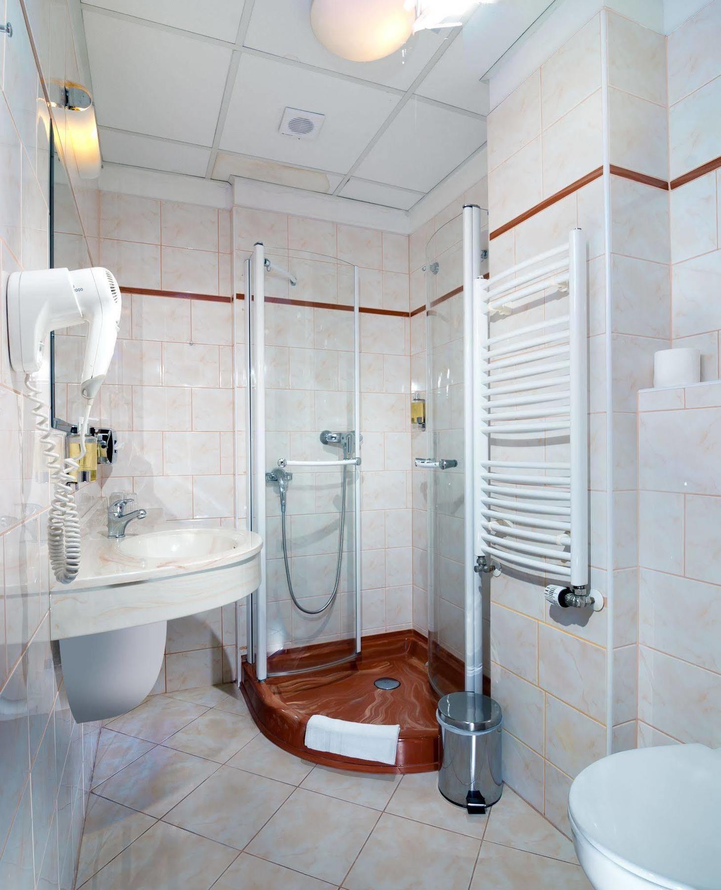 Hotel Ruze Karlovy Vary Luaran gambar