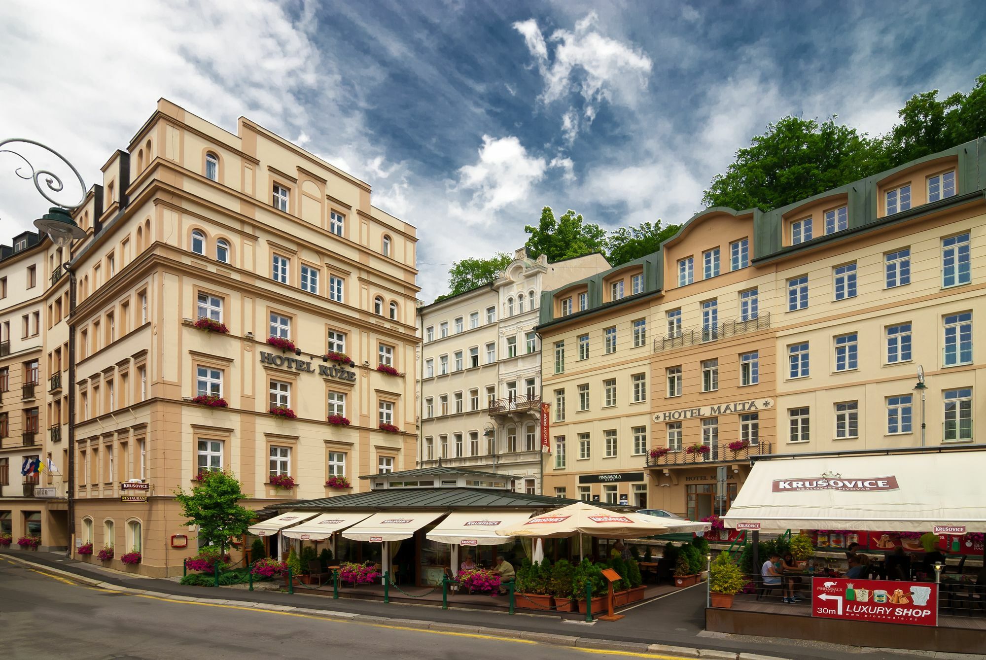 Hotel Ruze Karlovy Vary Luaran gambar