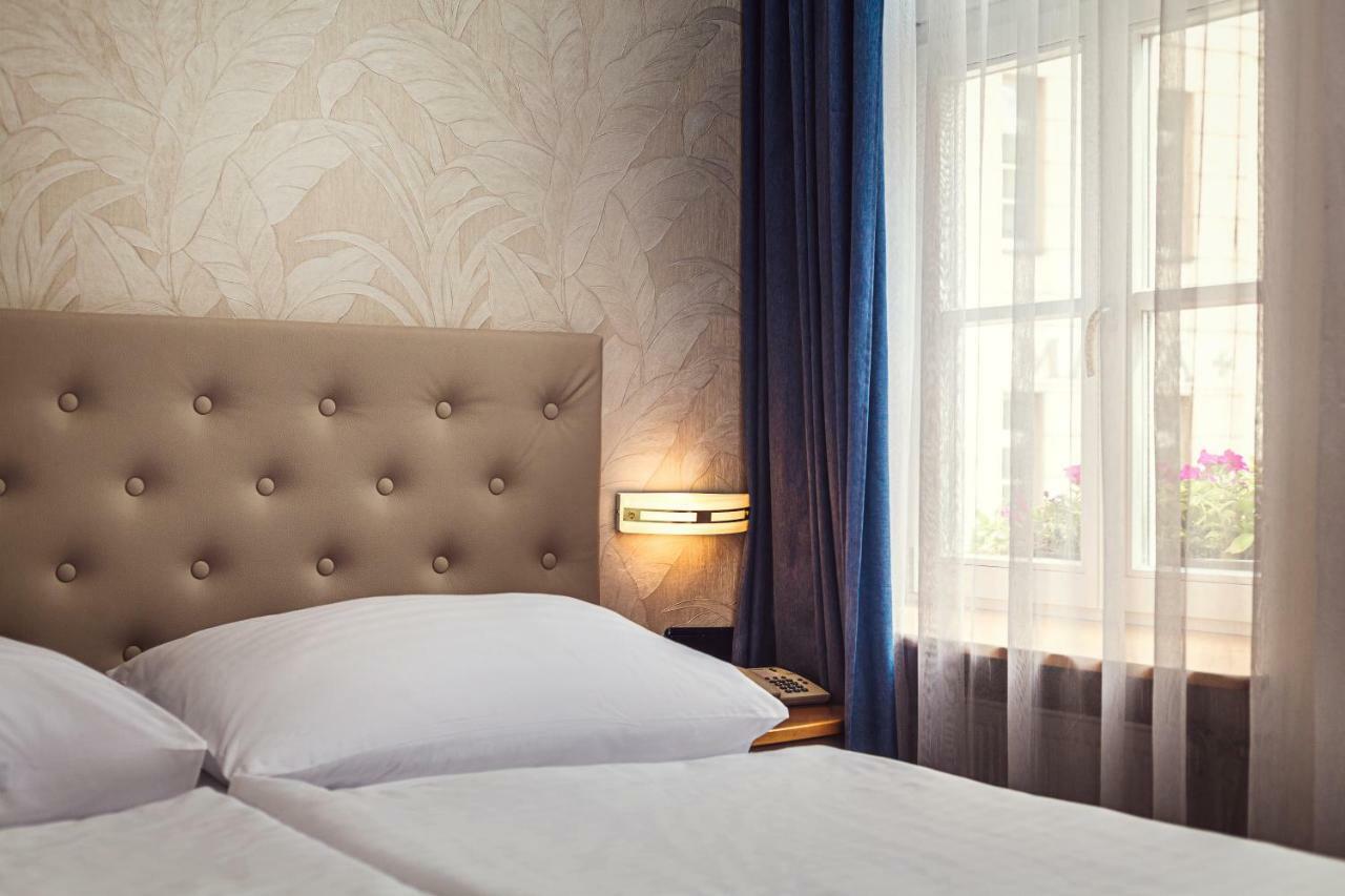 Hotel Ruze Karlovy Vary Luaran gambar